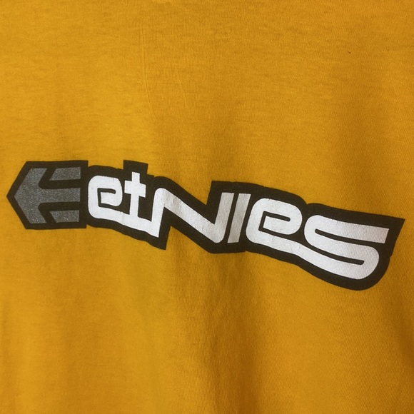 Medium, yellow OG Etnies shirt. - Picture 3 of 5
